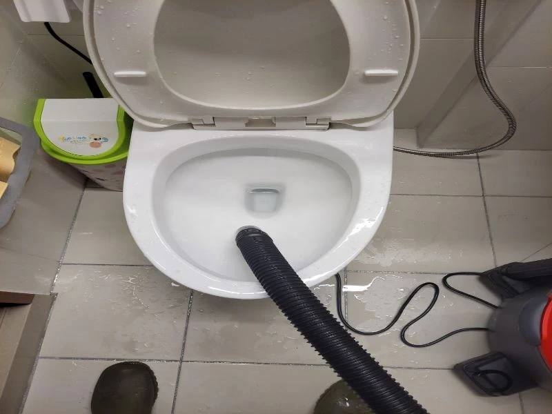 부천 중동 변기막힘 작업사례 7